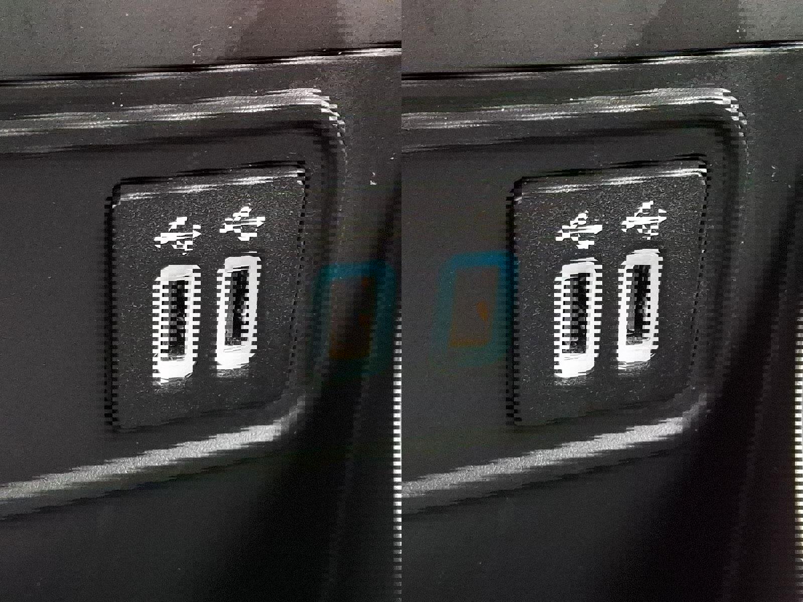 Used 2022 Ford EcoSport SE image 24