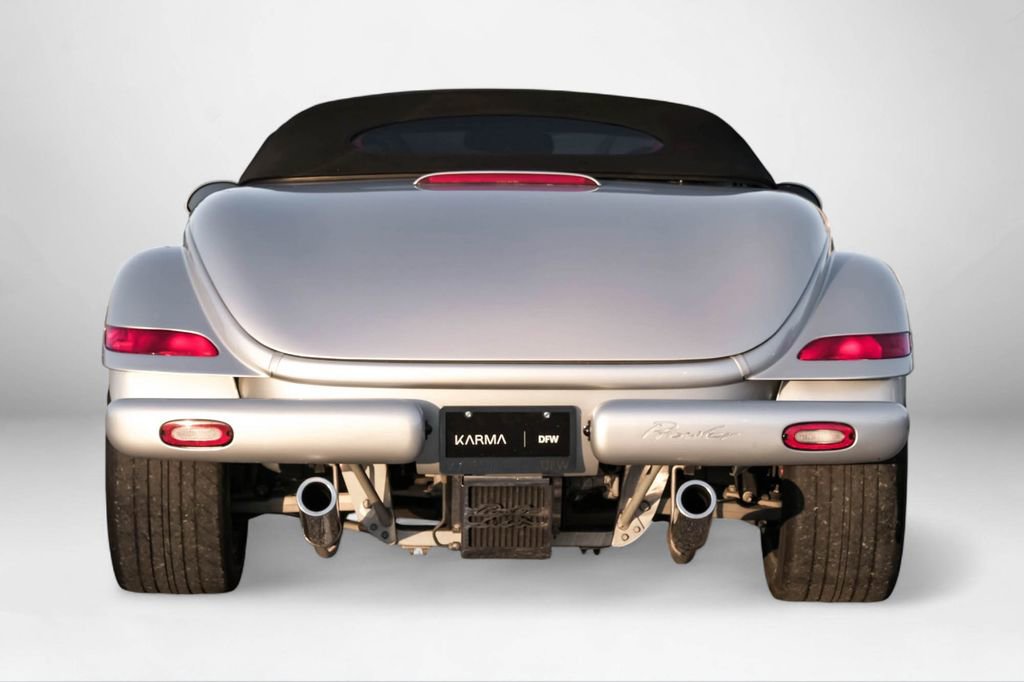 Used 2001 Chrysler Prowler image 7