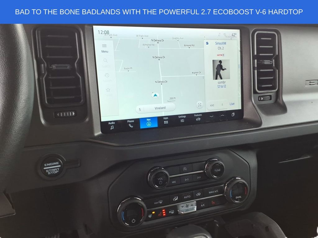 Used 2025 Ford Bronco Badlands image 26