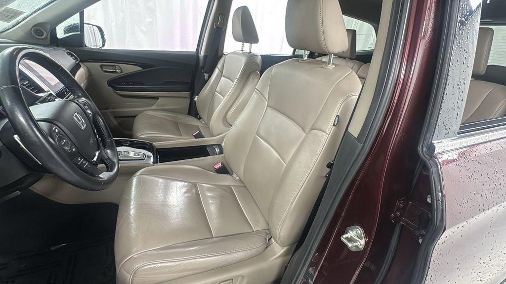 Used 2016 Honda Pilot Touring image 10