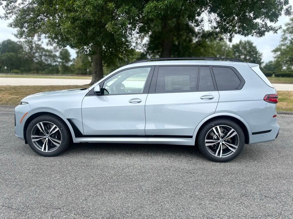 New 2026 BMW X7 xDrive40i w/ M Sport Package image 3