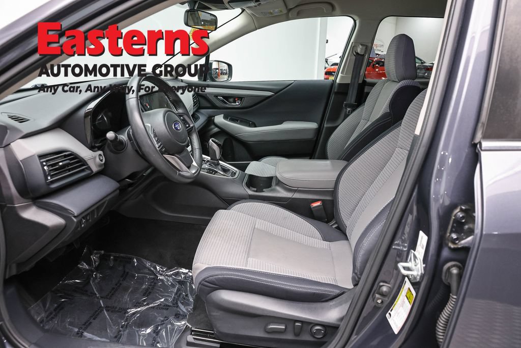 Used 2023 Subaru Outback Premium AWD/4WD image 13