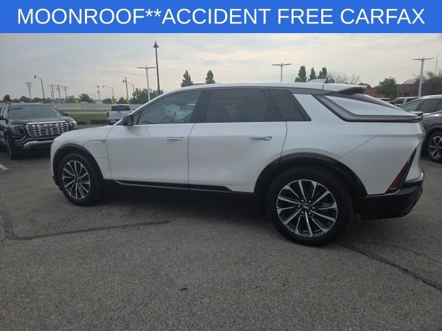 Used 2024 Cadillac Lyriq Sport RWD image 14