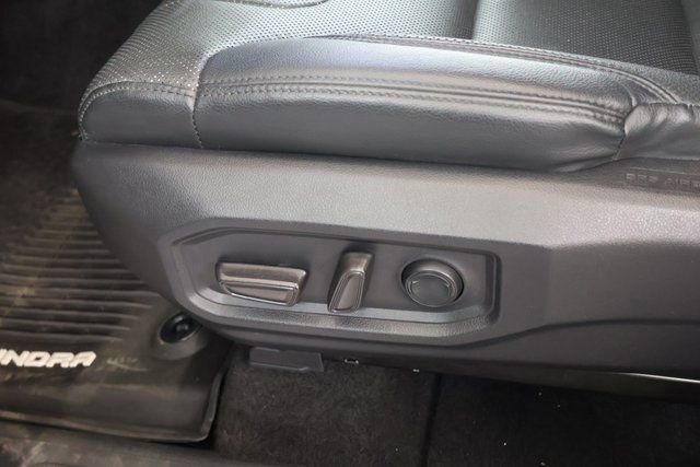 Used 2022 Toyota Tundra SR5 w/ SR5 Premium Package RWD image 13