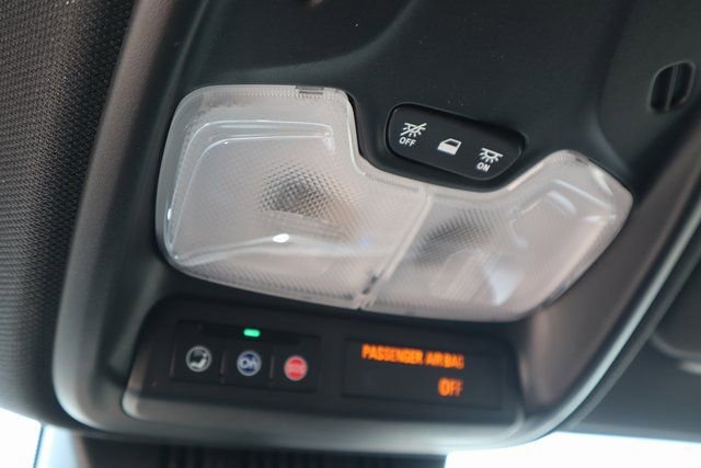 New 2025 Chevrolet Colorado Z71 w/ Technology Package AWD/4WD image 22