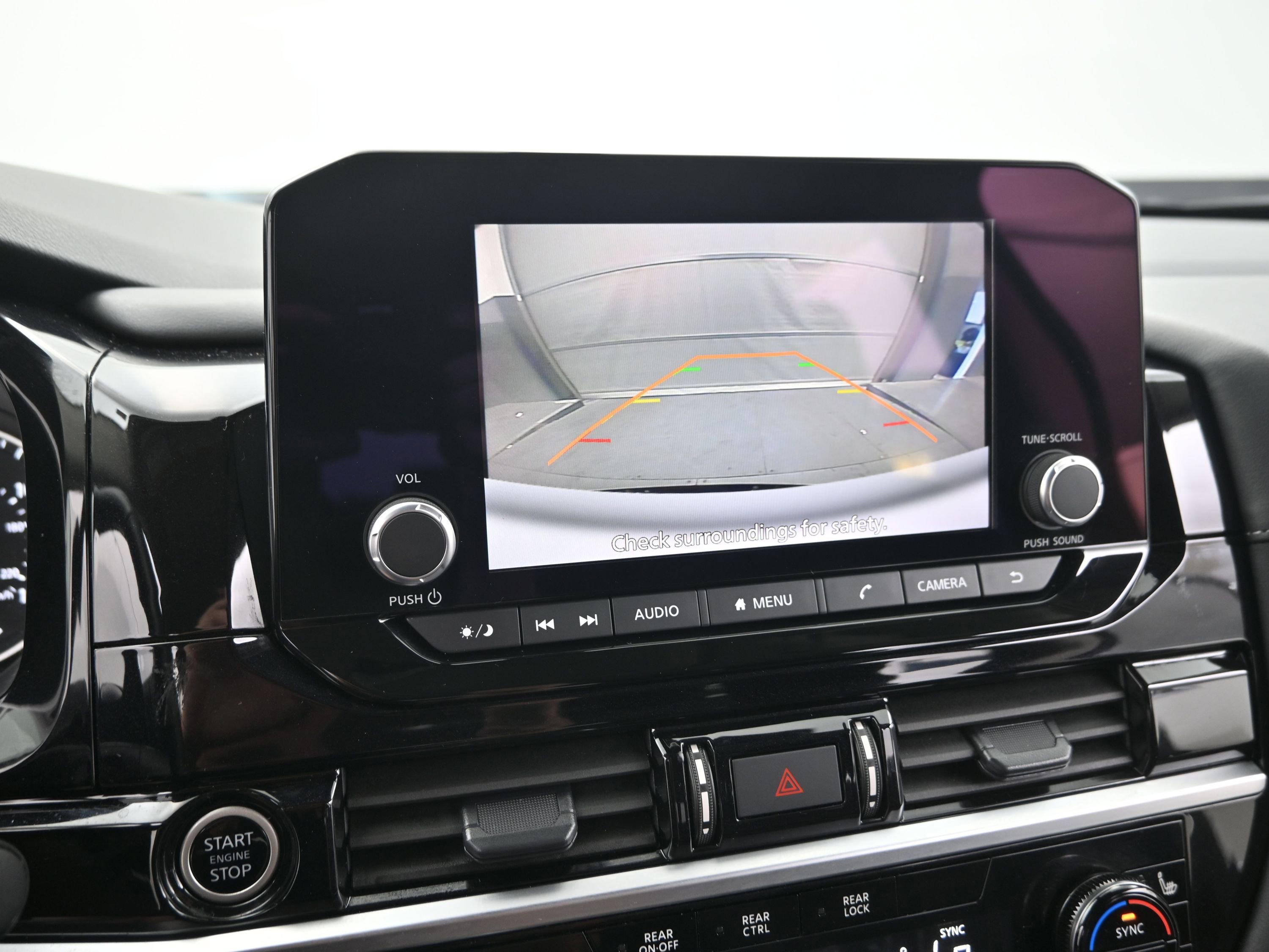 Used 2024 Nissan Pathfinder SV image 20