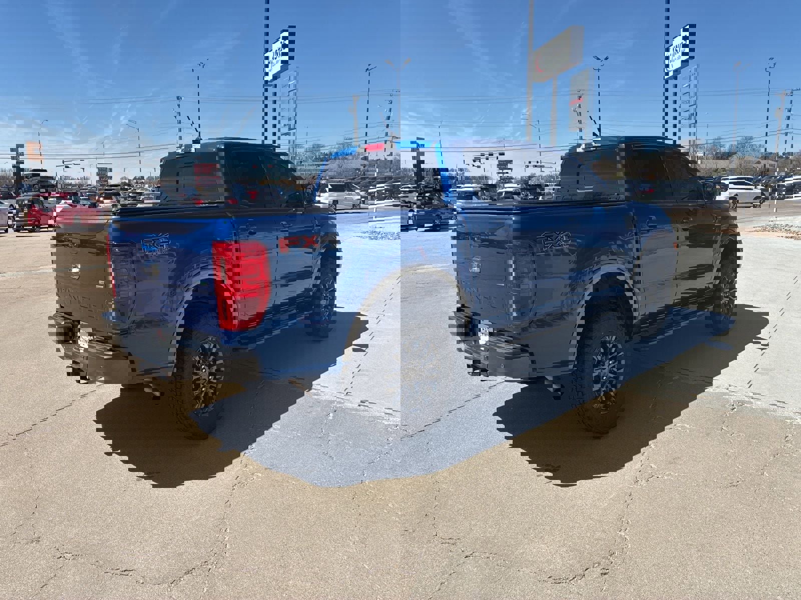 Used 2020 Ford Ranger Lariat w/ Equipment Group 501A Mid image 7