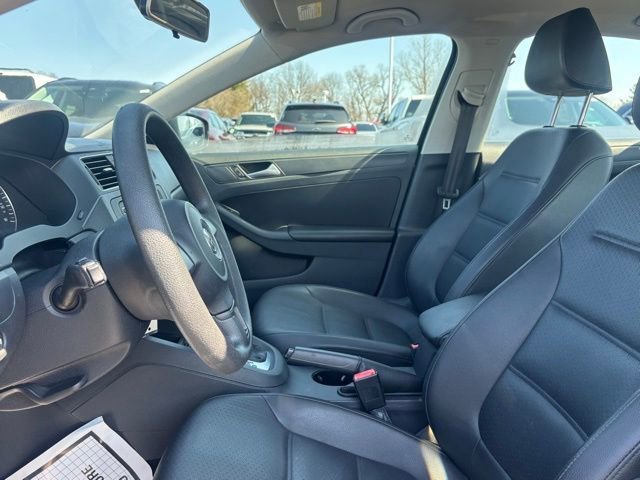 Used 2014 Volkswagen Jetta SE FWD image 12