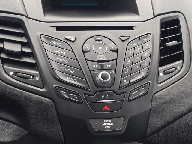 Used 2017 Ford Fiesta SE w/ Cold Weather Package FWD image 15