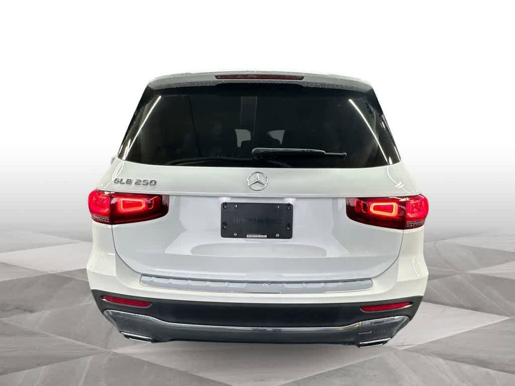 Used 2023 Mercedes-Benz GLB 250 image 7