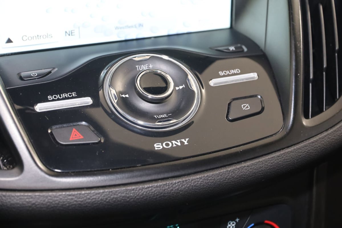 Used 2019 Ford Escape Titanium FWD image 31