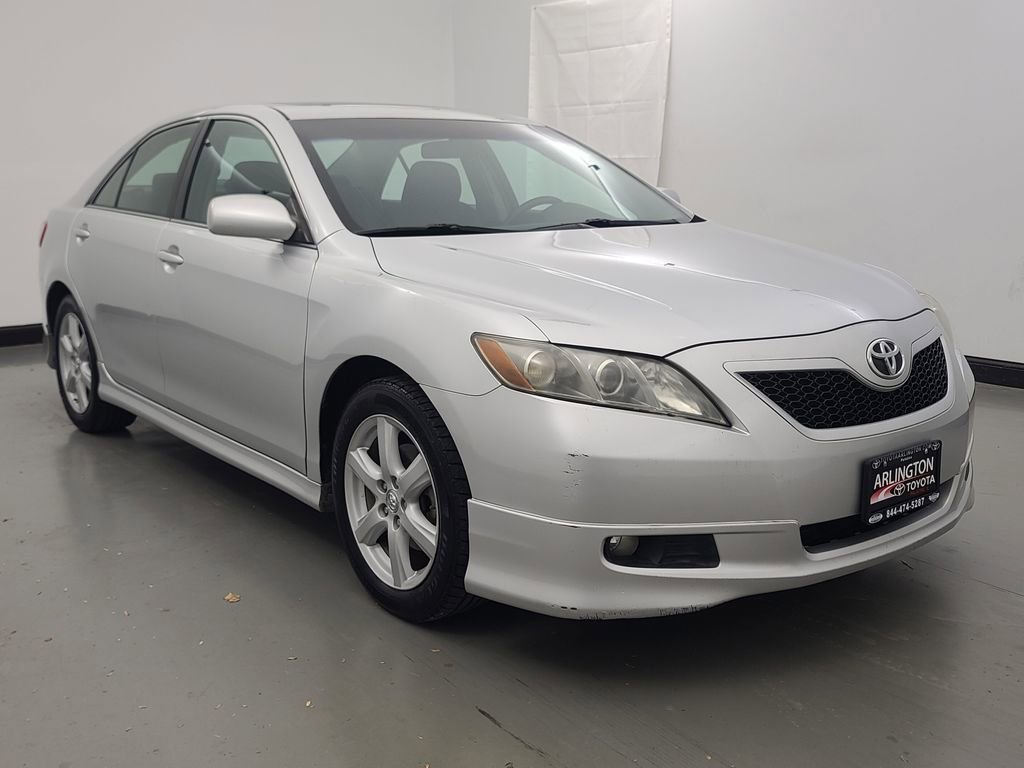 Used 2008 Toyota Camry SE image 2