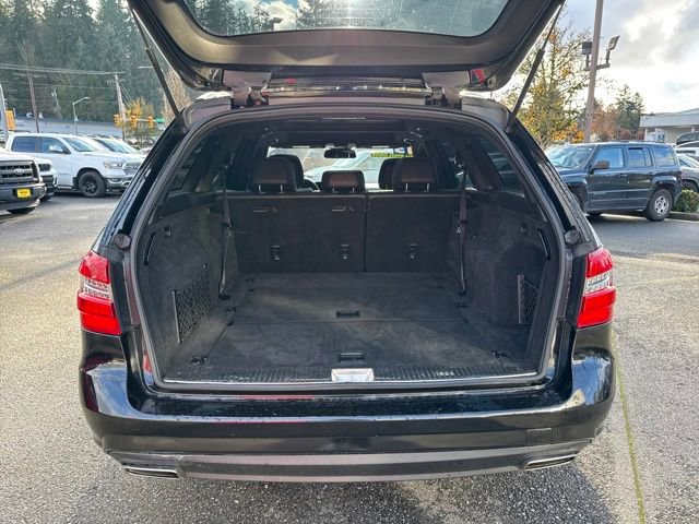Used 2013 Mercedes-Benz E 350 4MATIC Wagon image 12