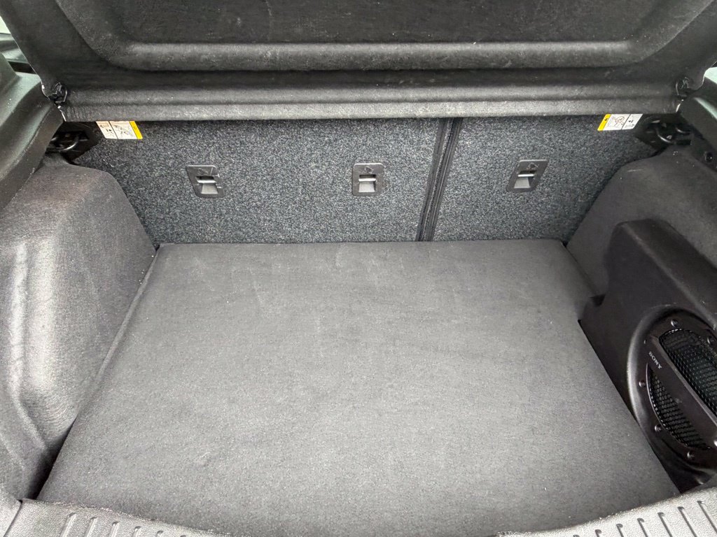 Used 2018 Ford Focus SEL w/ Cold Weather Package FWD image 39