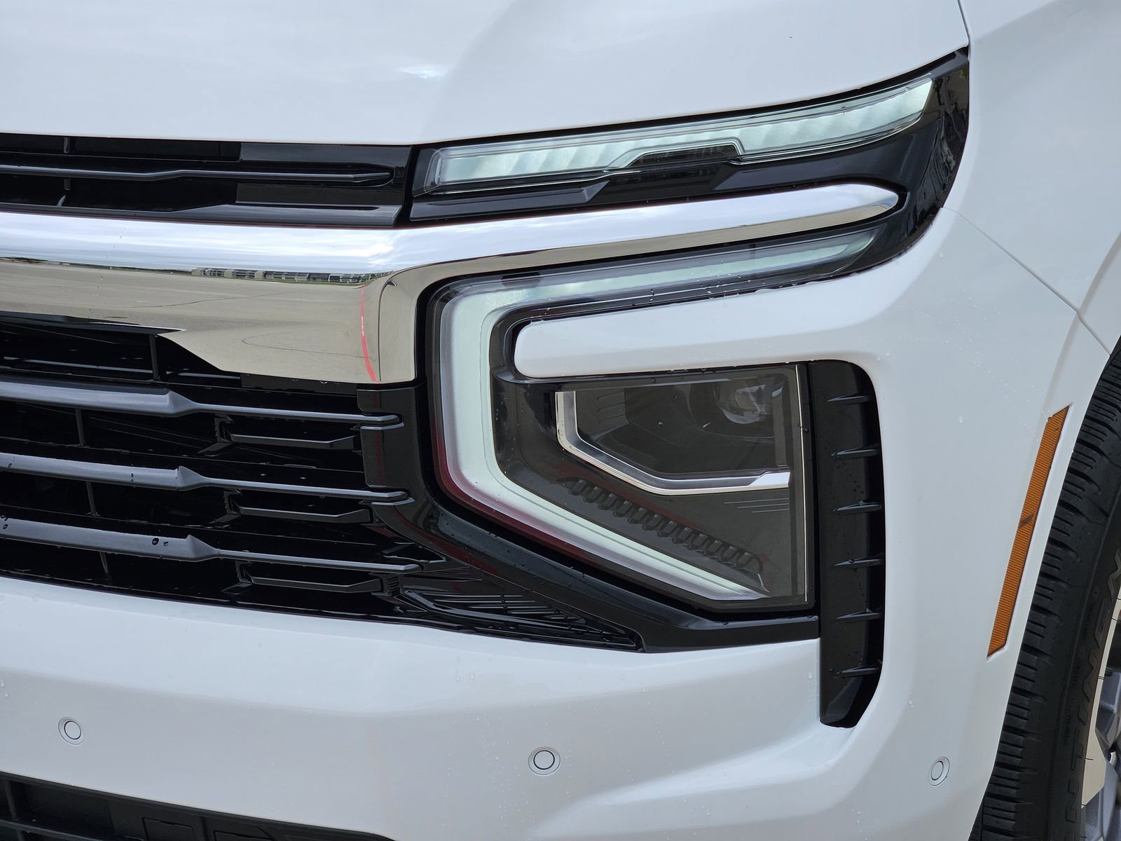 New 2026 Chevrolet Suburban LS w/ LPO, Dark Essentials Package RWD image 11
