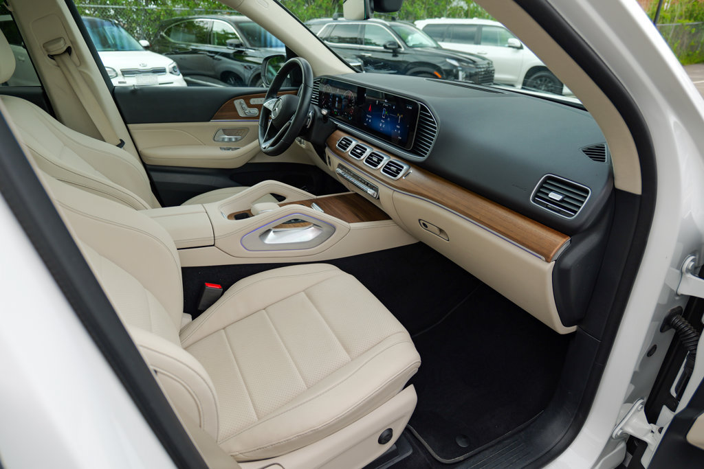Used 2025 Mercedes-Benz GLE 450e 4MATIC image 37