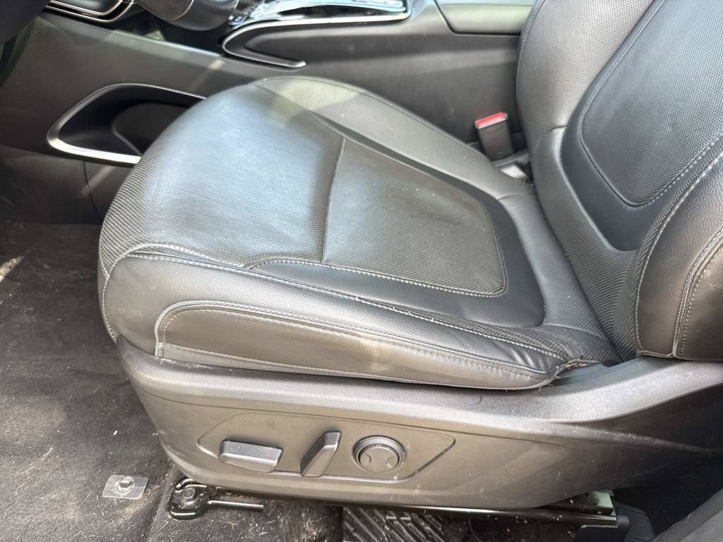 Used 2023 Hyundai Tucson Limited FWD image 26