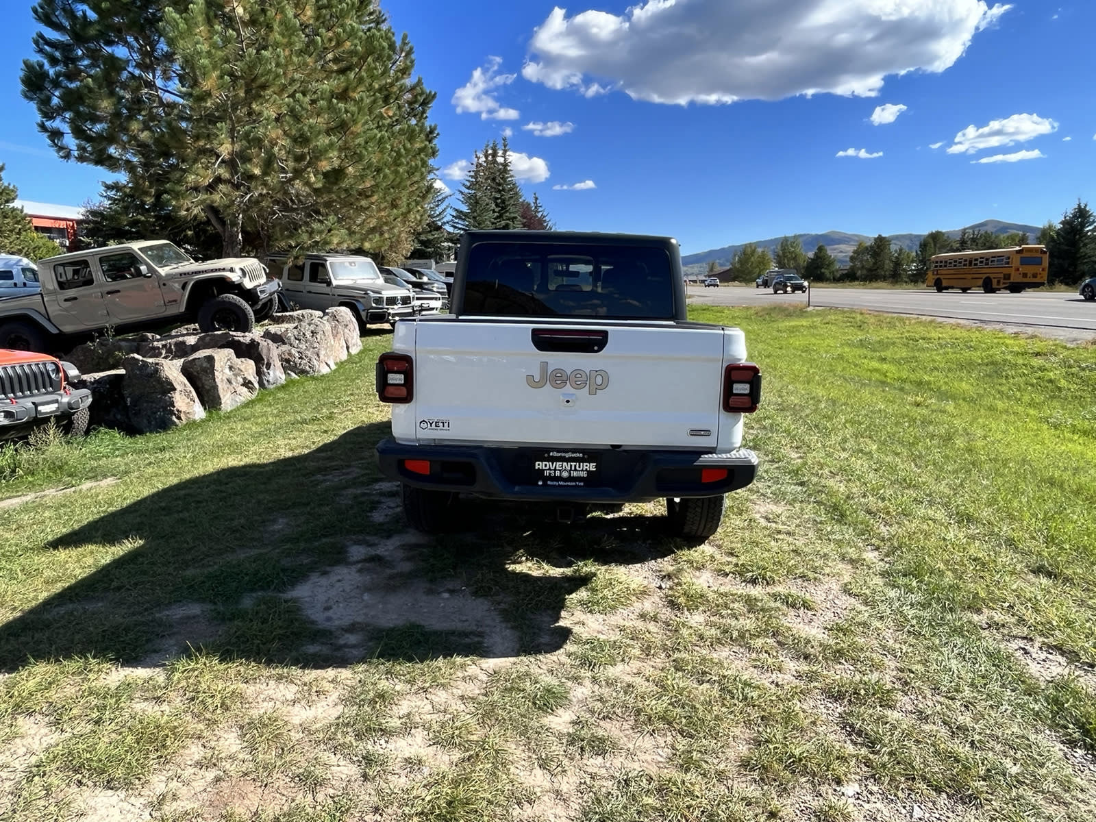 Used 2021 Jeep Gladiator Overland w/ Popular Equipment Package image 8