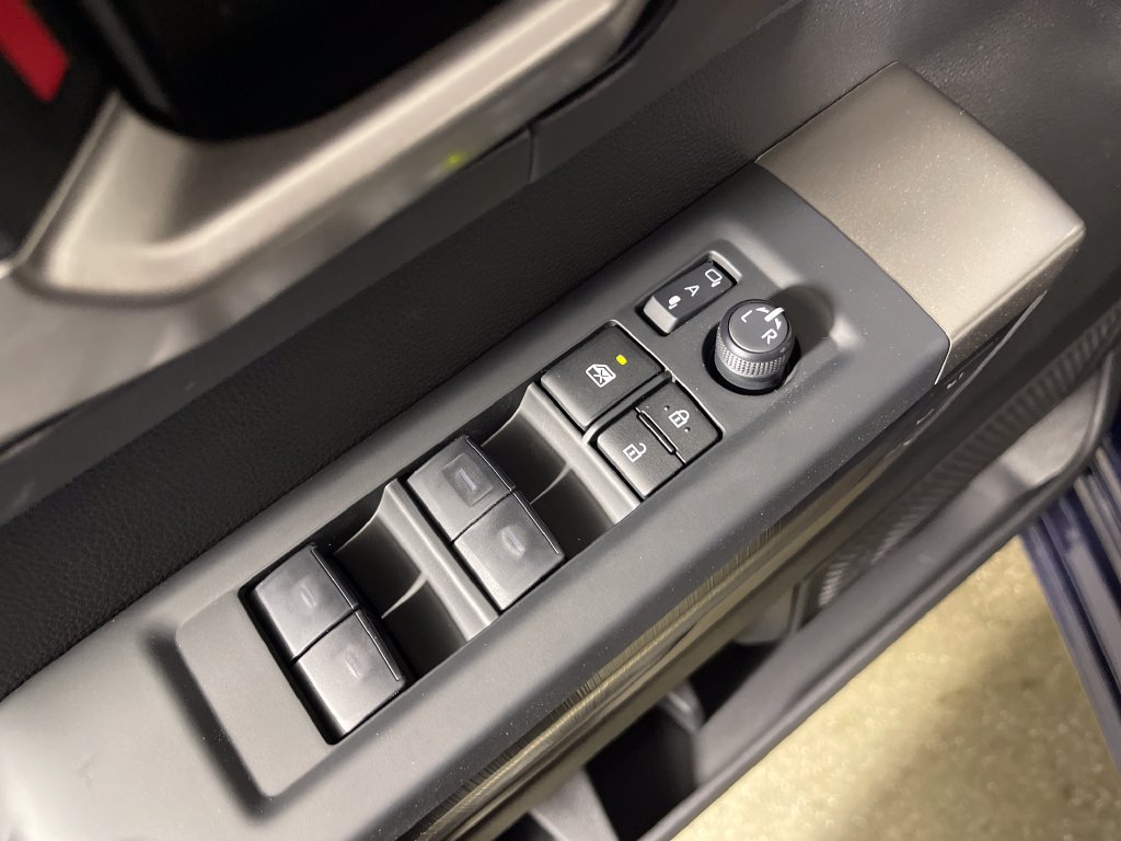 New 2026 Toyota Tundra Platinum AWD/4WD image 16