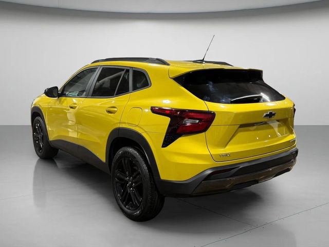 Used 2024 Chevrolet Trax ACTIV w/ Sunroof Package image 6