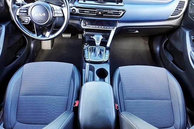 Used 2023 Kia Seltos S FWD image 19