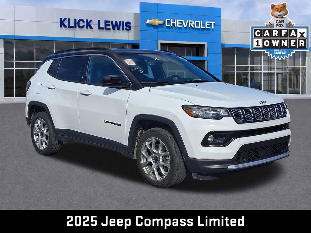 Used 2025 Jeep Compass Limited image 1