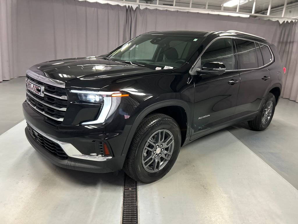 Used 2025 GMC Acadia Elevation image 3