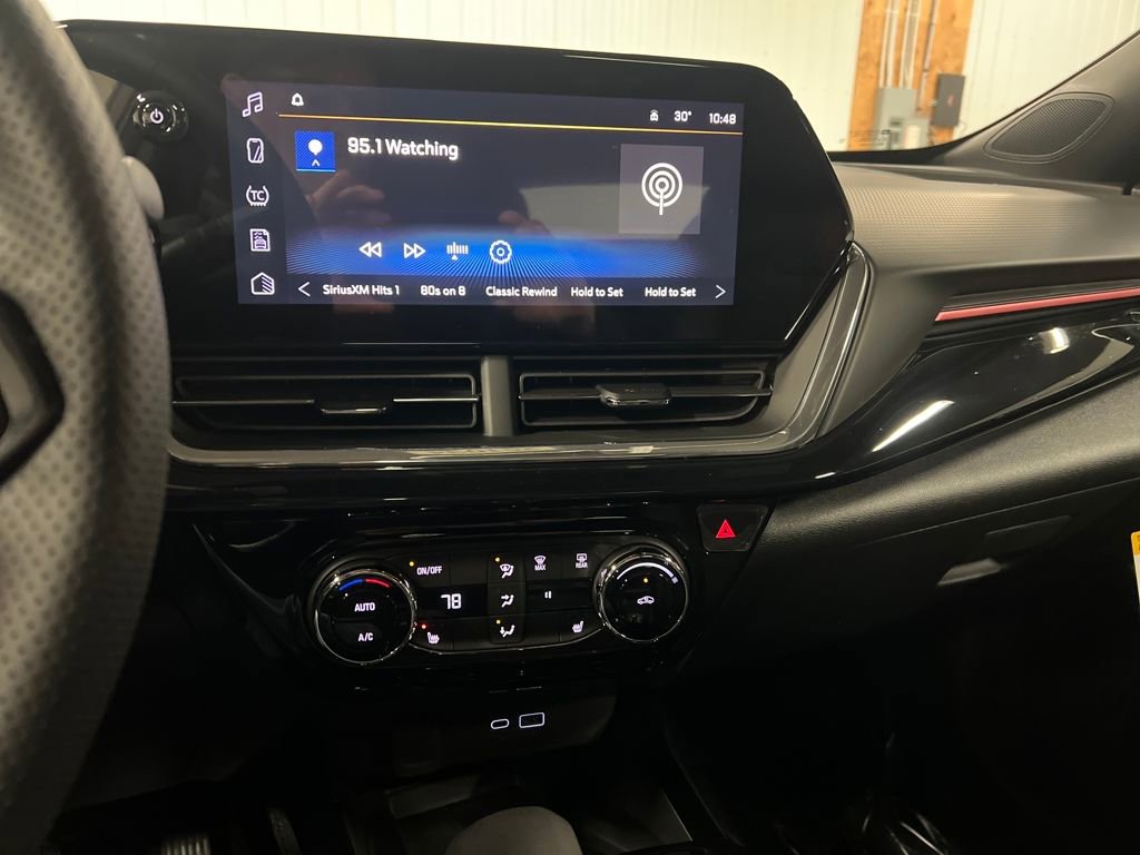 New 2026 Chevrolet Trax RS w/ Sunroof Package image 21