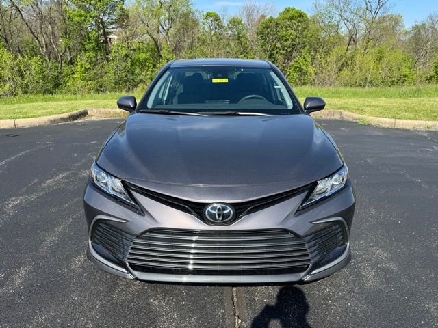 Used 2024 Toyota Camry LE FWD image 8