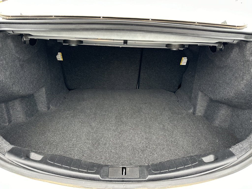 Used 2019 Ford Fusion Titanium image 27