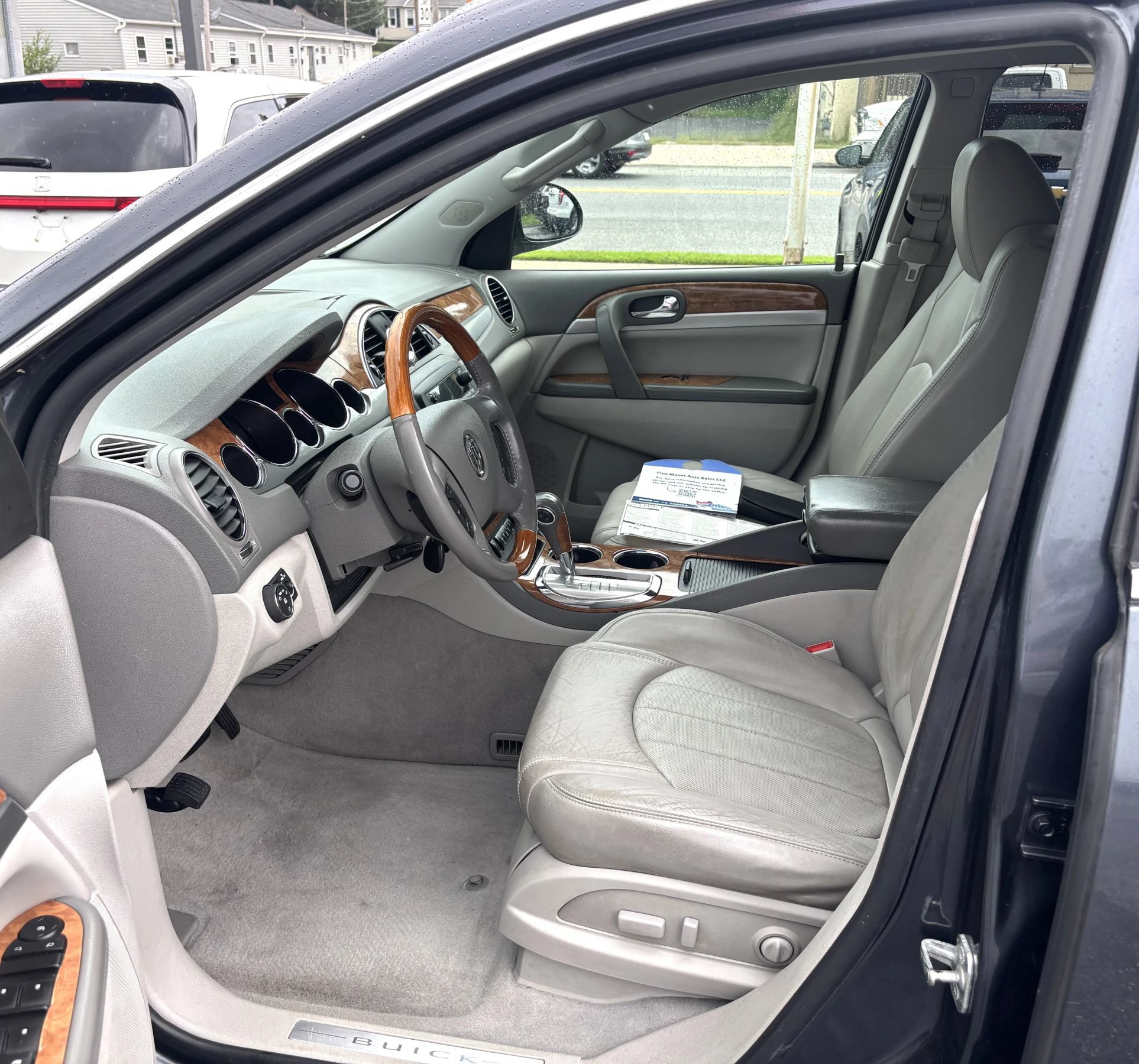 Used 2012 Buick Enclave Leather AWD/4WD image 14