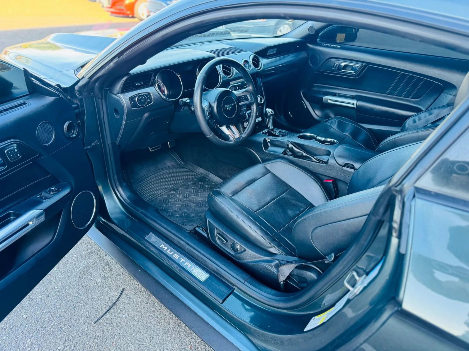 Used 2015 Ford Mustang Premium w/ Ecoboost Performance Package RWD image 9
