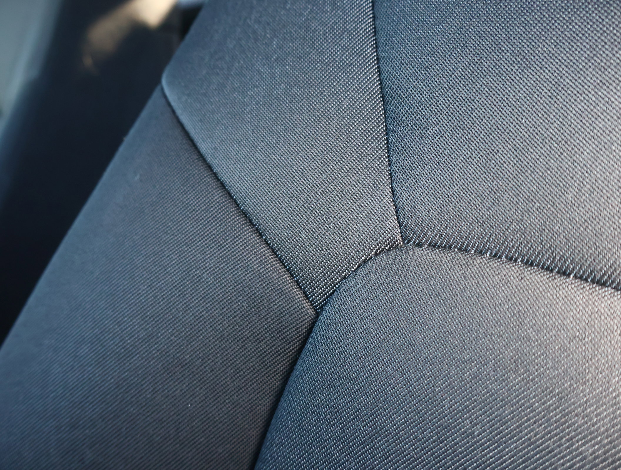 Used 2023 Chevrolet Colorado W/T image 9