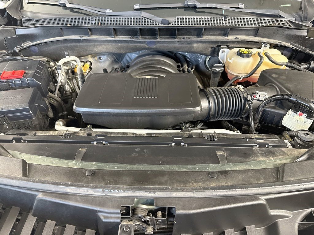 Used 2023 Chevrolet Suburban Premier AWD/4WD image 37