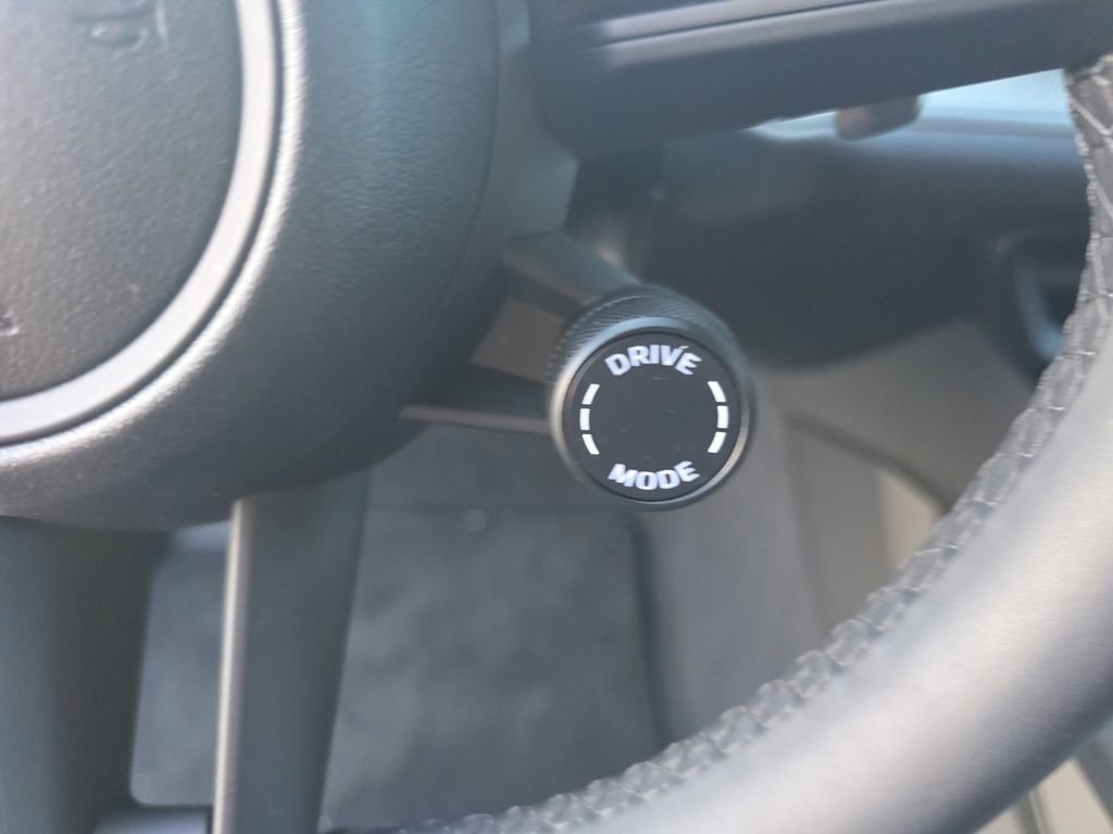 Certified 2025 Porsche Cayenne image 37