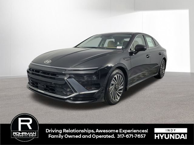 Used 2025 Hyundai Sonata Limited image 1