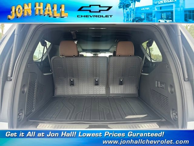 New 2026 Chevrolet Suburban High Country image 10