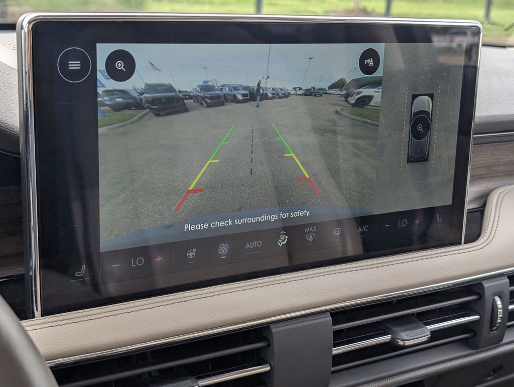 Used 2024 Lincoln Corsair Reserve w/ Equipment Group 201A image 17