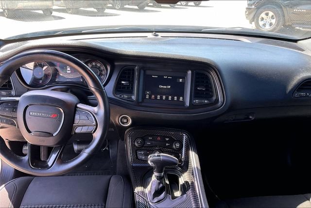 Used 2018 Dodge Challenger SXT w/ Blacktop Package RWD image 7