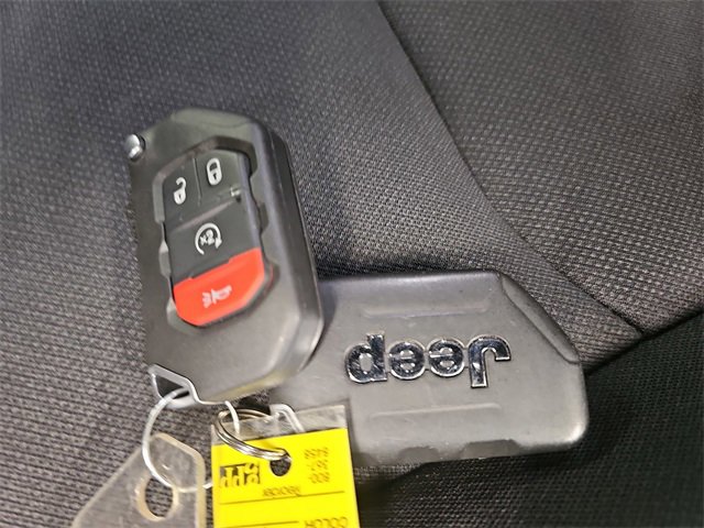 Used 2021 Jeep Wrangler Unlimited Sport image 33