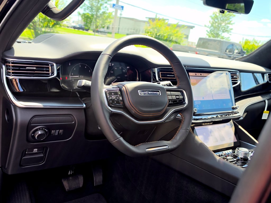 New 2026 Jeep Grand Wagoneer Summit AWD/4WD image 12