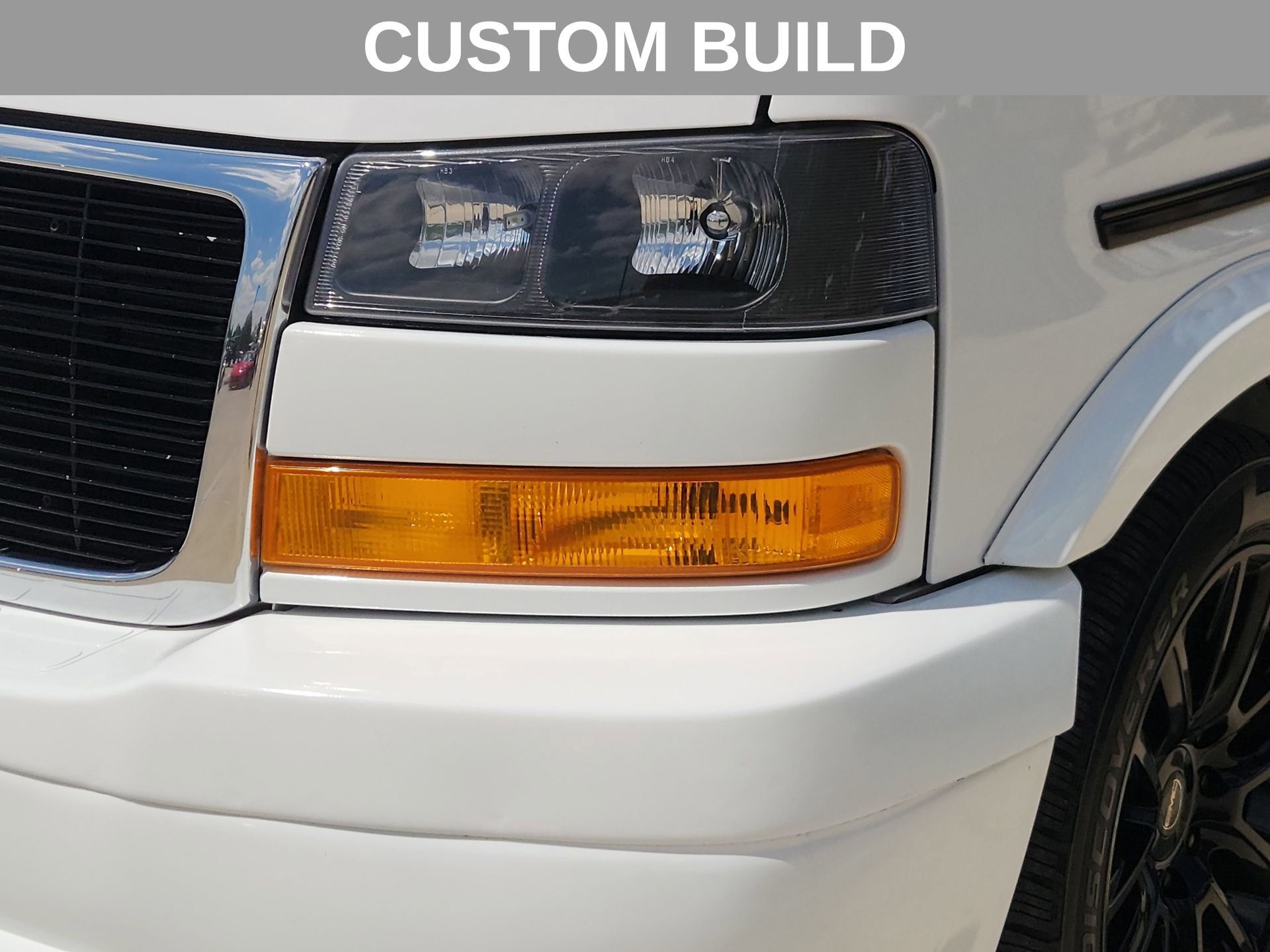 Used 2021 GMC Savana 3500 LS w/ Chrome Appearance Package image 11
