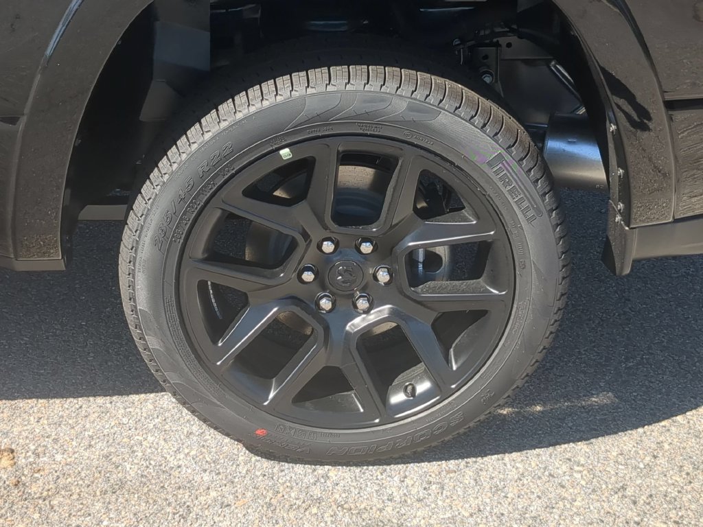 New 2027 RAM 1500 Laramie w/ Night Edition AWD/4WD image 11