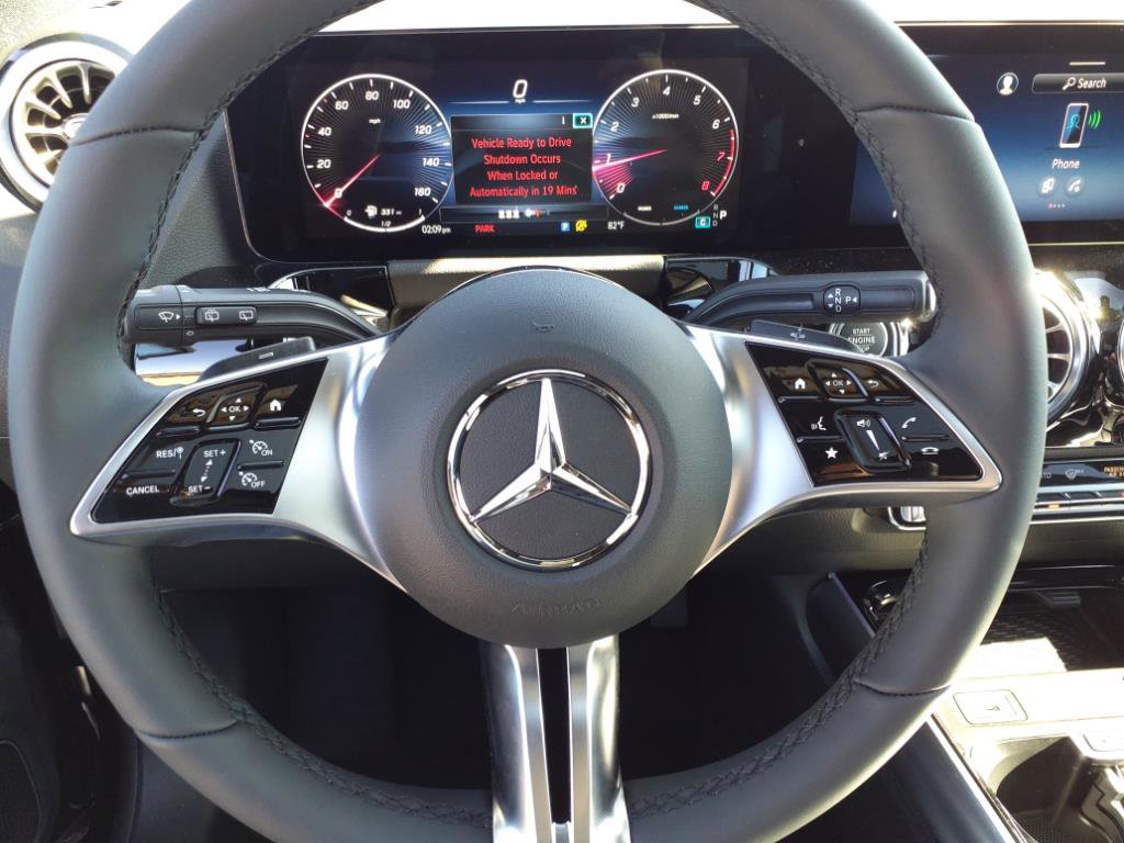 Certified 2025 Mercedes-Benz GLA 250 4MATIC image 14