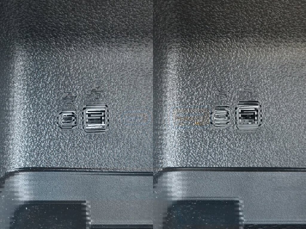 New 2026 Chevrolet Traverse Z71 w/ LPO, Floor Liner Package image 7