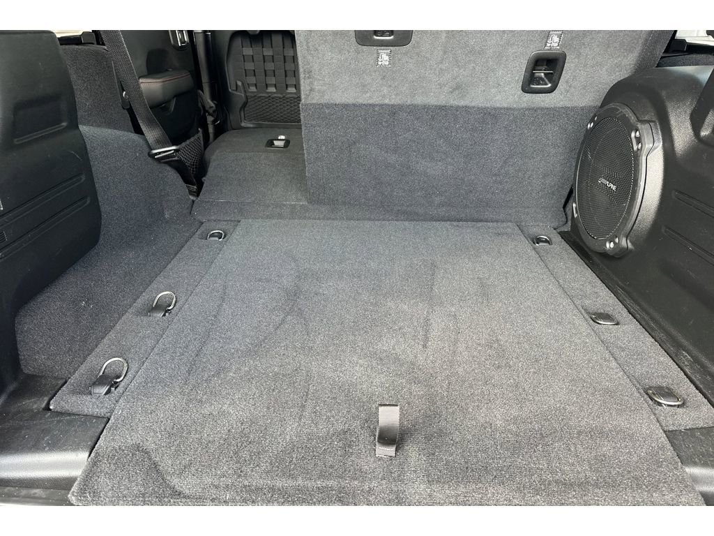 Used 2020 Jeep Wrangler Unlimited Rubicon w/ Safety Group image 17