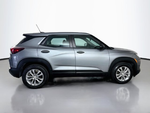 Used 2023 Chevrolet TrailBlazer LS FWD image 11