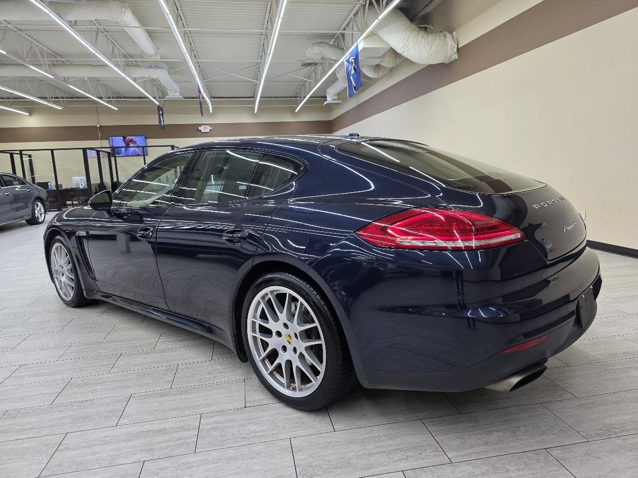 Used 2016 Porsche Panamera 4 Edition AWD/4WD image 8