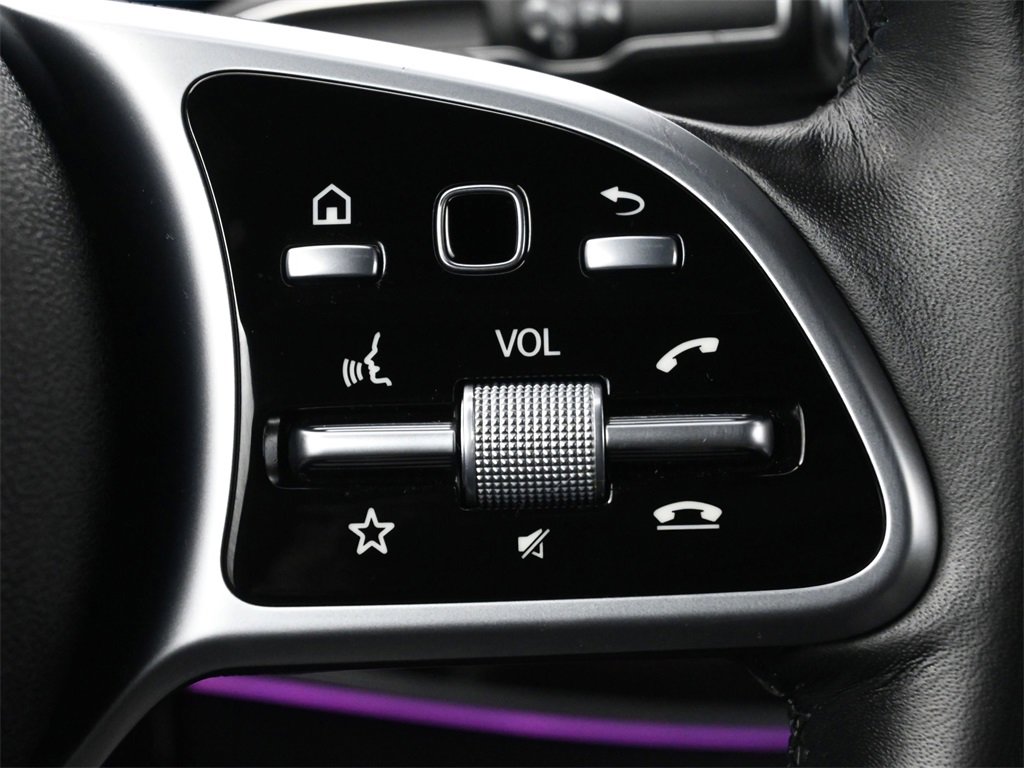 Used 2022 Mercedes-Benz GLE 350 GLE 350 w/ Premium Package image 9