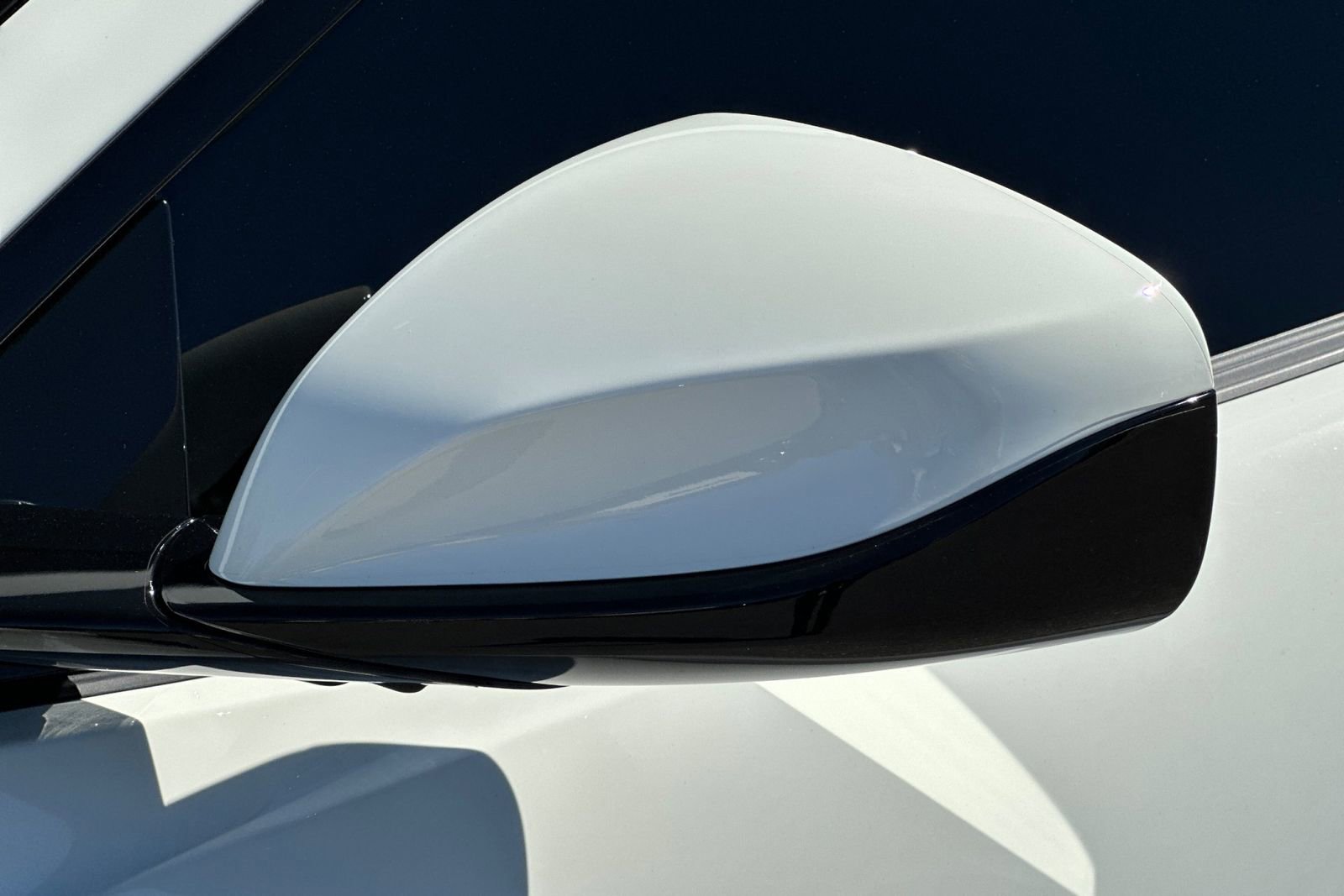 Used 2018 Ferrari 812 Superfast RWD image 39